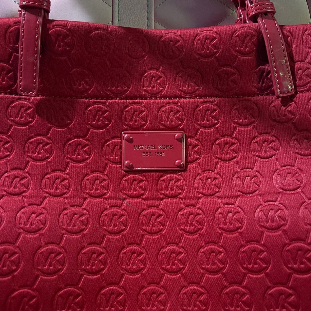 Michael Kors Red Embossed Neoprene Tote Bag - Picture 2 of 7